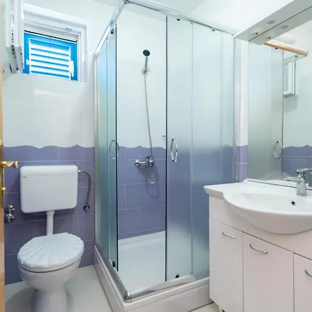 Lejlighed Family Friendly Seaside Sukosan, Zadar - 20841 Sukošan