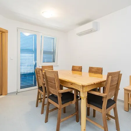 Family Friendly Seaside Sukosan, Zadar - 20841 Sukošan