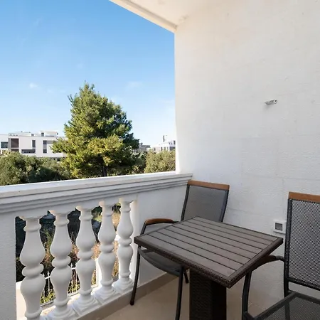 Family Friendly Seaside Sukosan, Zadar - 20841 Apartment Sukosan