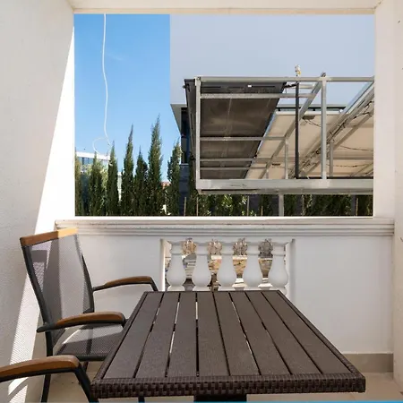 Family Friendly Seaside Sukosan, Zadar - 20841 Apartment *